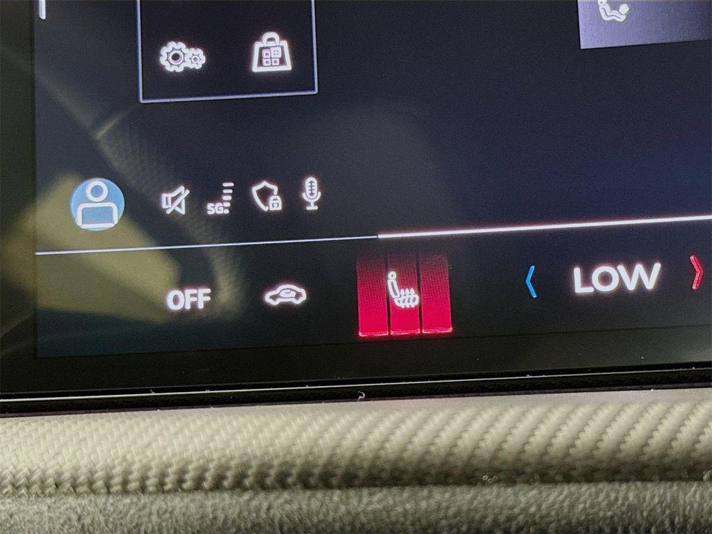 new 2025 Audi SQ5 car