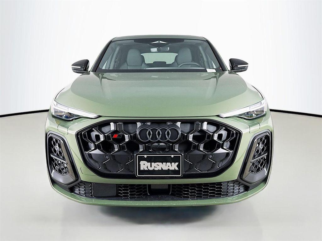 new 2025 Audi SQ5 car