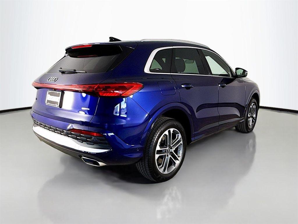 new 2025 Audi Q5 car, priced at $59,490