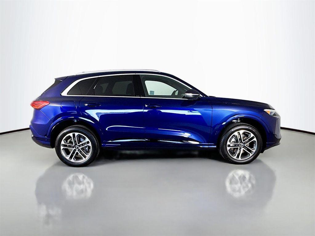 new 2025 Audi Q5 car, priced at $59,490