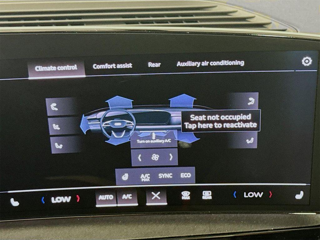 new 2025 Audi Q6 e-tron car, priced at $70,425