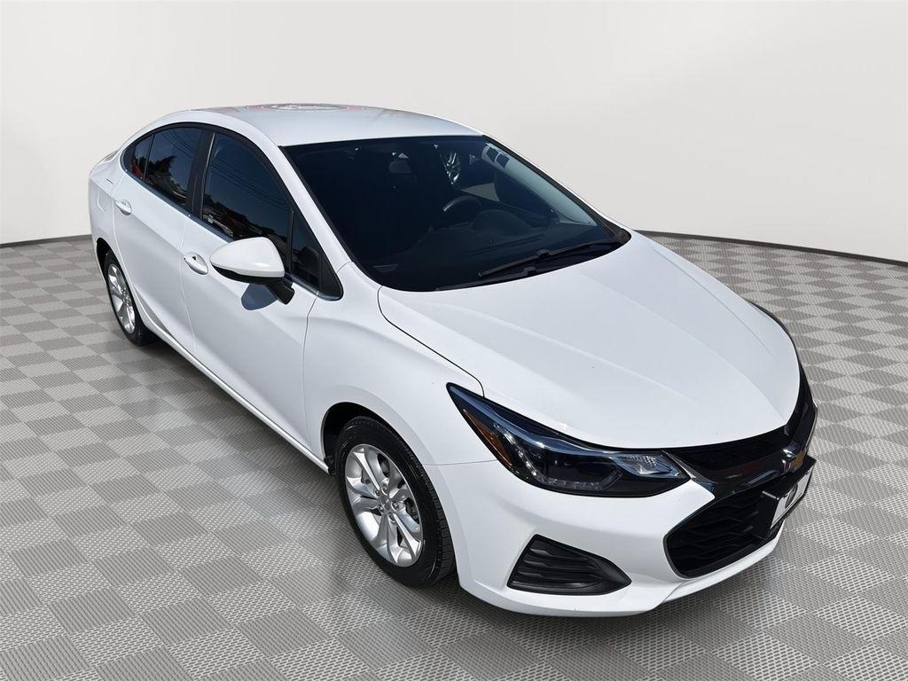 used 2019 Chevrolet Cruze car, priced at $9,500