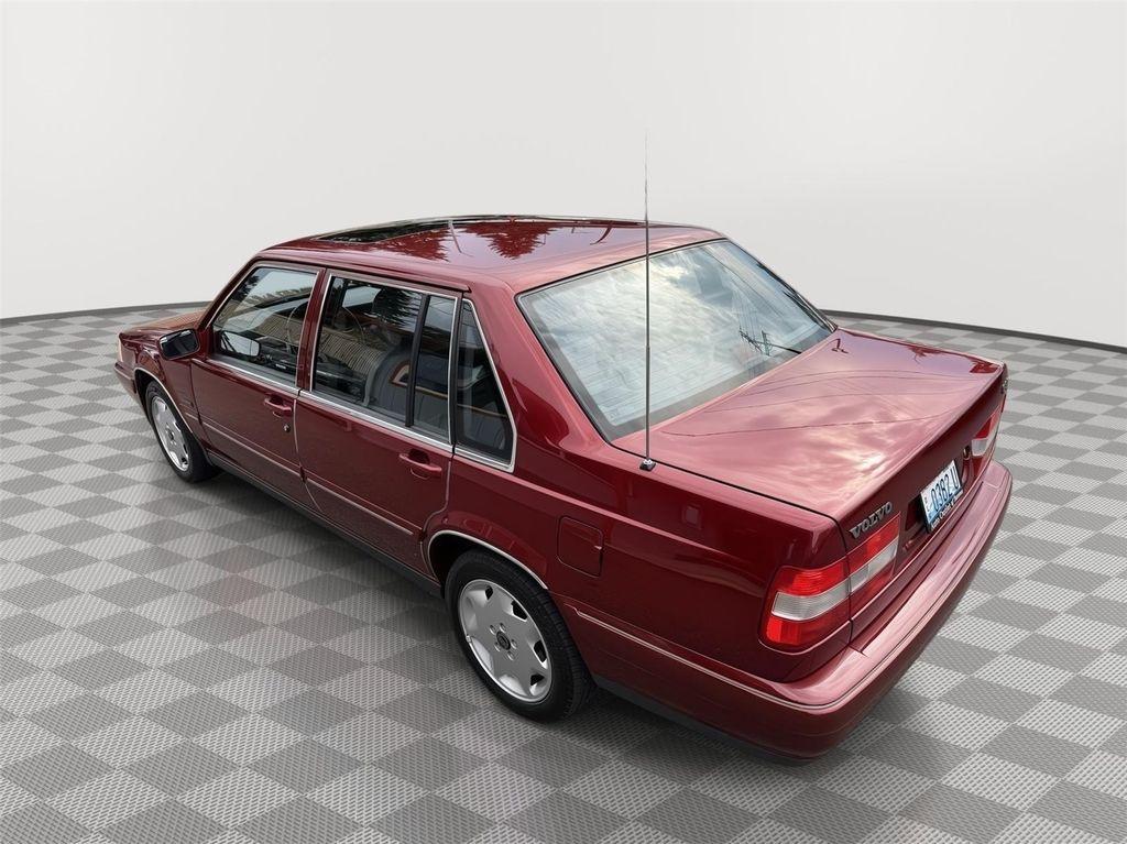 used 1997 Volvo 960 car, priced at $10,938