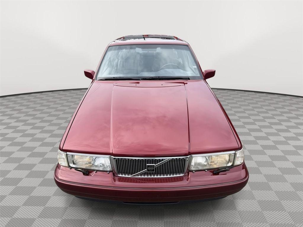 used 1997 Volvo 960 car, priced at $10,938