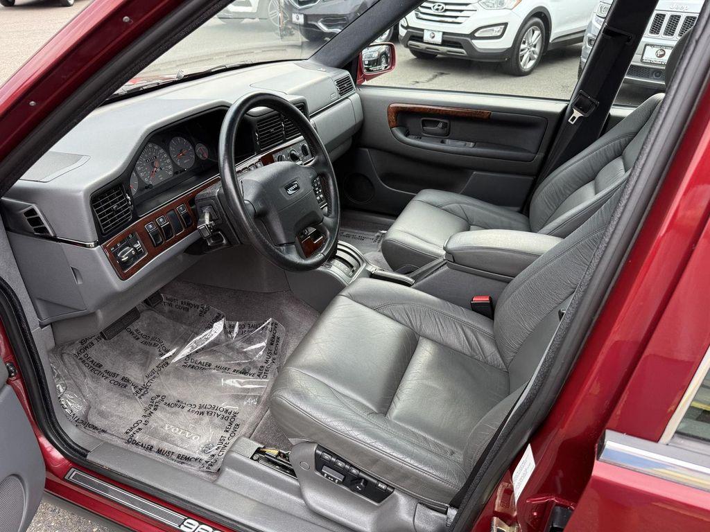 used 1997 Volvo 960 car, priced at $10,938