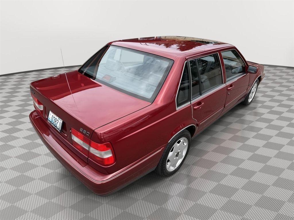 used 1997 Volvo 960 car, priced at $10,938