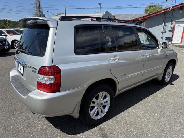 used 2006 Toyota Highlander Hybrid car, priced at $5,938