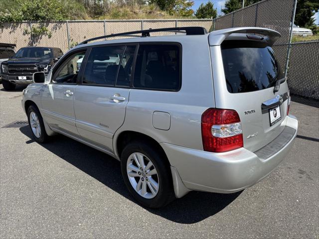 used 2006 Toyota Highlander Hybrid car, priced at $5,938