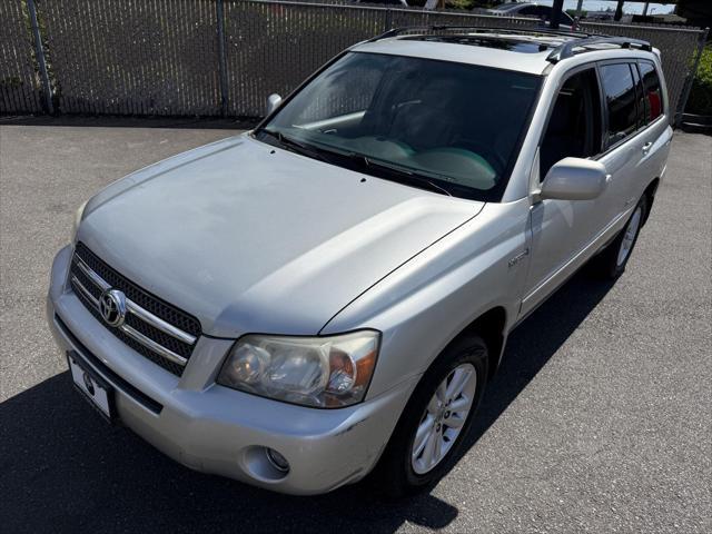 used 2006 Toyota Highlander Hybrid car, priced at $5,938