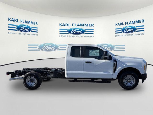 new 2024 Ford F-250 car, priced at $47,140