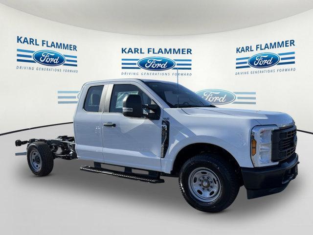 new 2024 Ford F-250 car, priced at $47,140