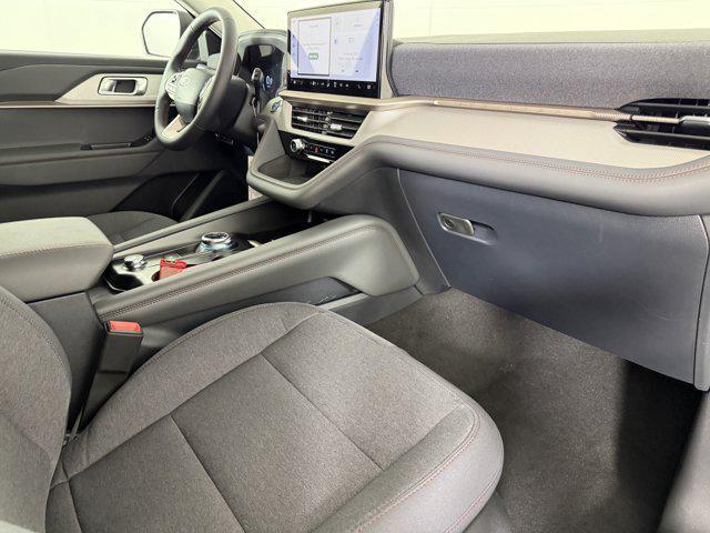 new 2025 Ford Explorer car, priced at $38,902