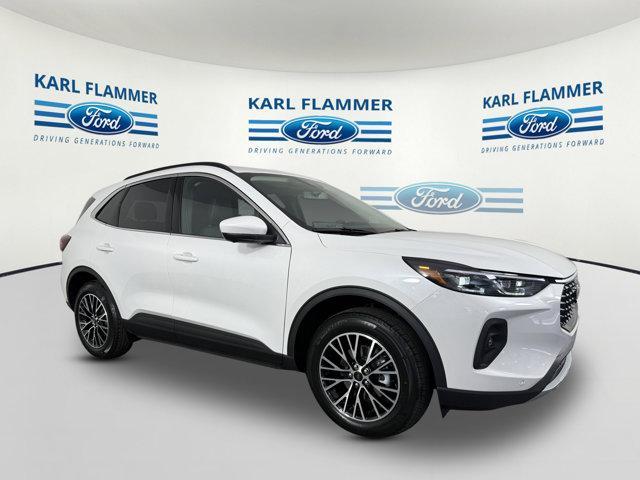 new 2025 Ford Escape PHEV car, priced at $37,211