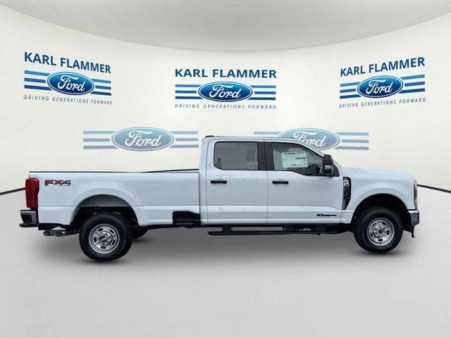 new 2025 Ford F-350 car, priced at $67,755