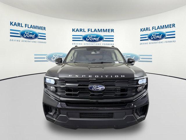 new 2025 Ford Expedition Max car, priced at $71,655
