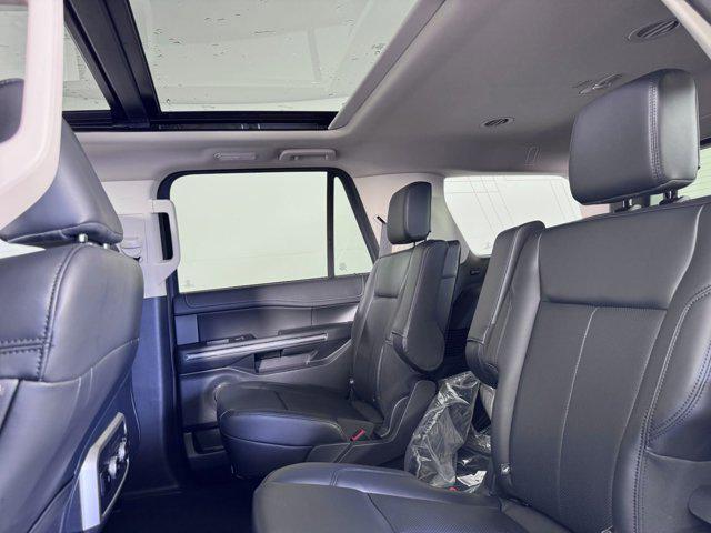 new 2024 Ford Expedition car, priced at $59,476