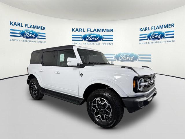new 2025 Ford Bronco car, priced at $52,992
