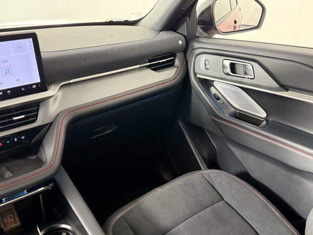 new 2025 Ford Explorer car, priced at $58,428