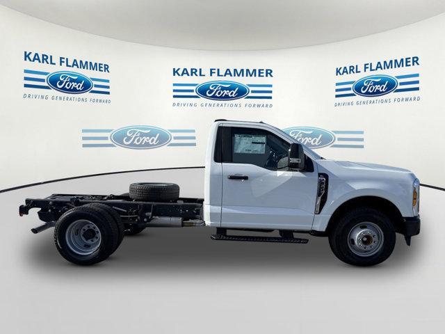 new 2024 Ford F-350 car, priced at $51,926