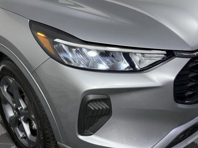 used 2023 Ford Escape car, priced at $20,819