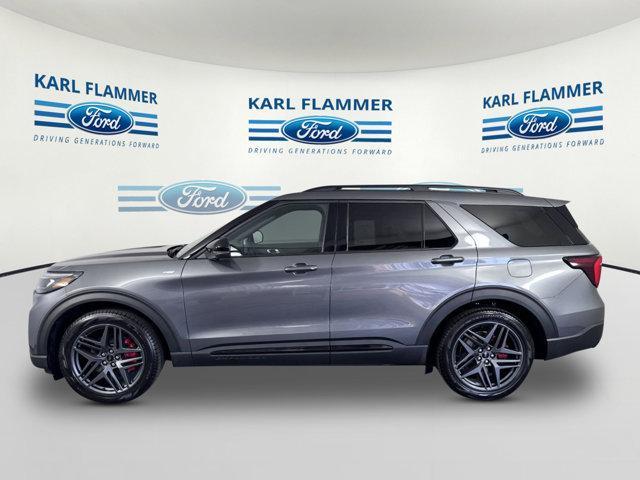 new 2025 Ford Explorer car, priced at $45,729