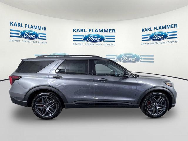 new 2025 Ford Explorer car, priced at $45,729