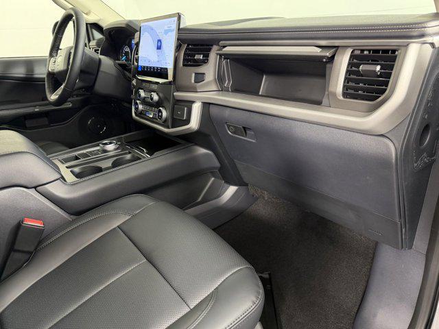 new 2024 Ford Expedition Max car, priced at $61,956