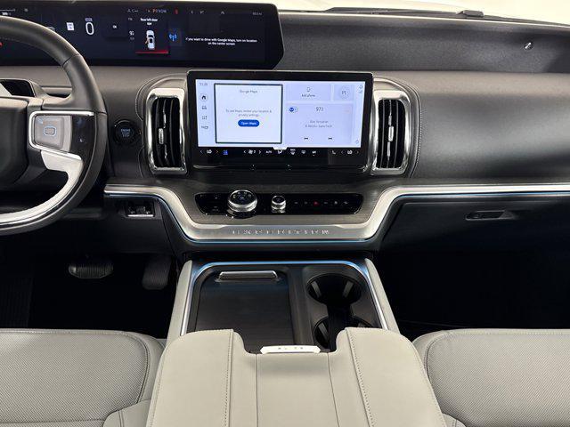 new 2025 Ford Expedition car, priced at $79,235