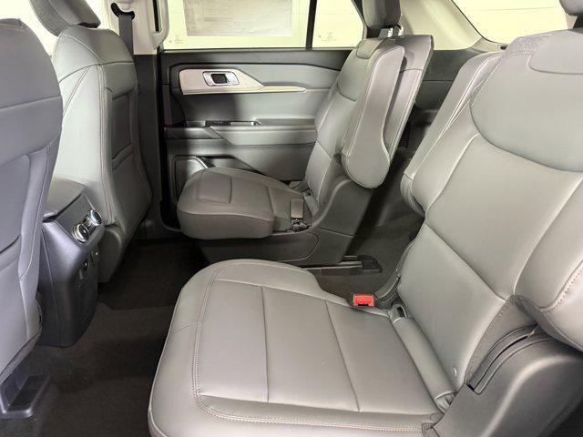 new 2025 Ford Explorer car, priced at $42,648