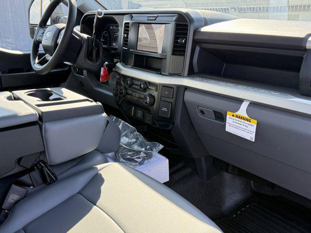 new 2025 Ford F-450 car, priced at $76,755