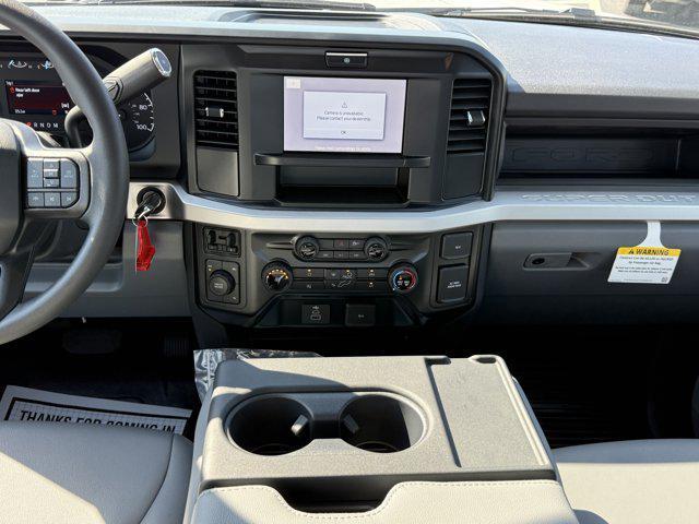 new 2025 Ford F-450 car, priced at $76,755