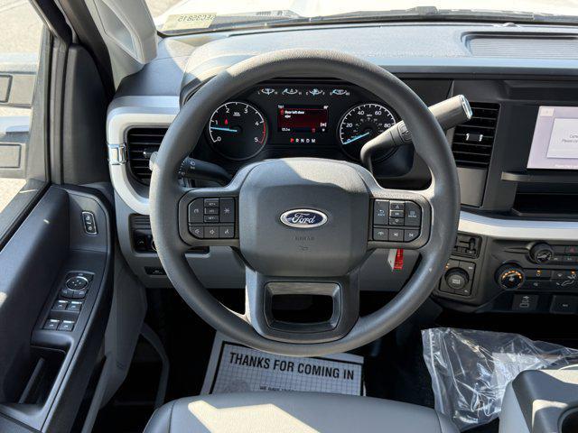 new 2025 Ford F-450 car, priced at $76,755