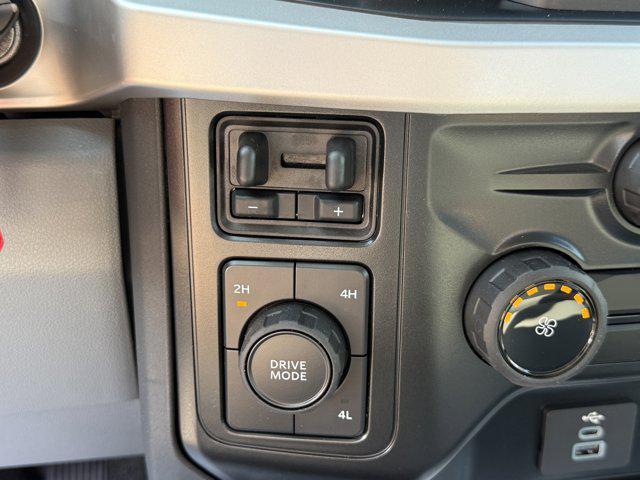 new 2025 Ford F-450 car, priced at $76,755