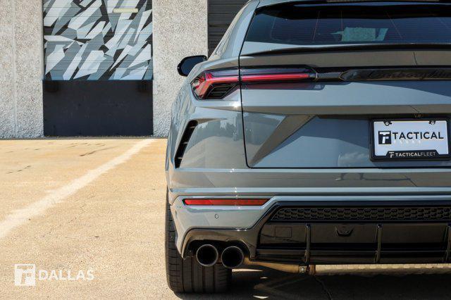 used 2021 Lamborghini Urus car, priced at $214,900