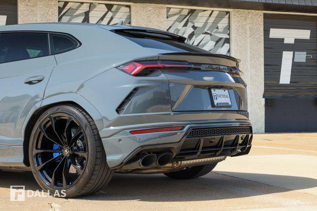 used 2021 Lamborghini Urus car, priced at $214,900