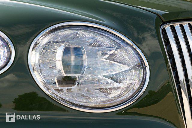 used 2024 Bentley Bentayga car, priced at $239,900