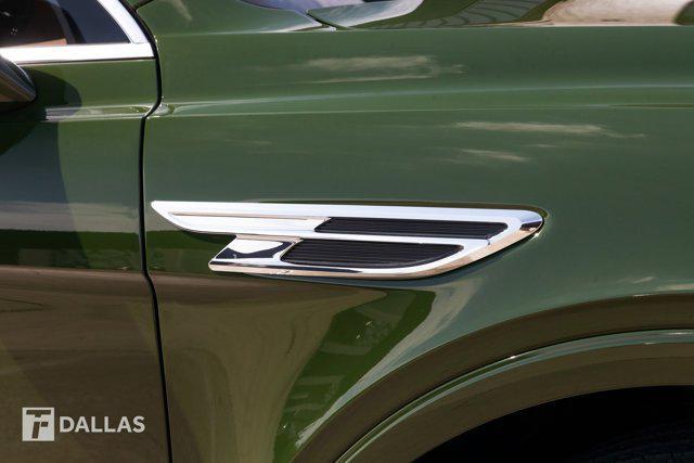 used 2024 Bentley Bentayga car, priced at $239,900