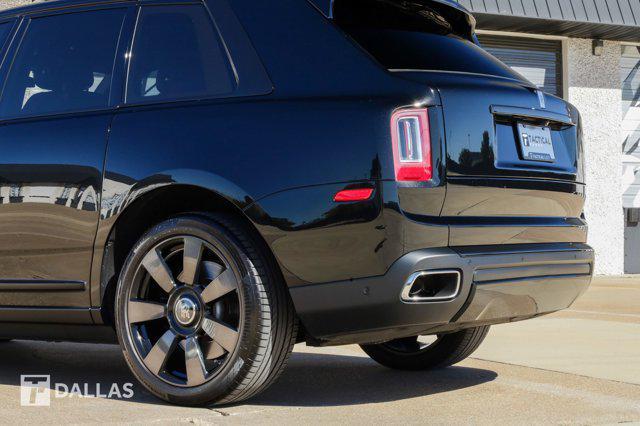 used 2019 Rolls-Royce Cullinan car, priced at $252,900