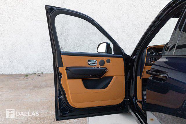 used 2021 Rolls-Royce Cullinan car, priced at $285,900