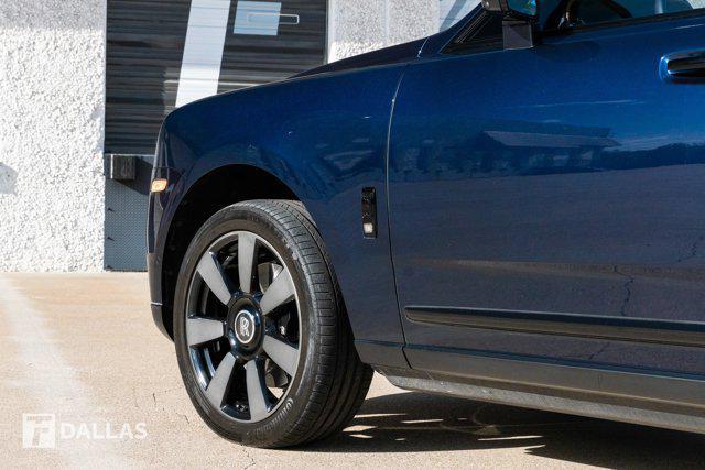 used 2021 Rolls-Royce Cullinan car, priced at $285,900