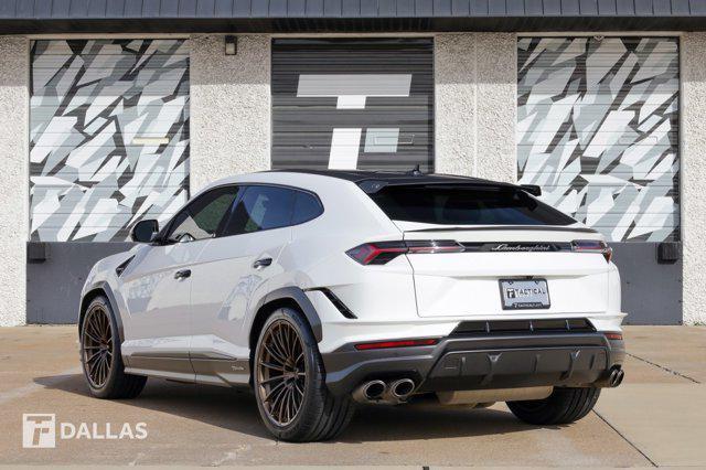 used 2023 Lamborghini Urus car, priced at $289,900