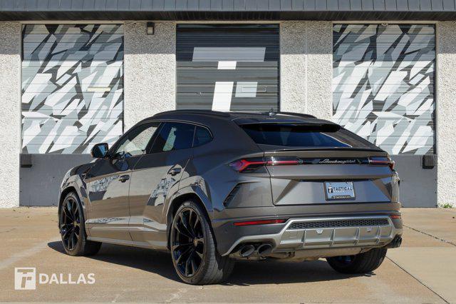 used 2022 Lamborghini Urus car, priced at $229,900