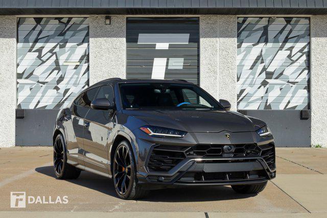 used 2022 Lamborghini Urus car, priced at $229,900