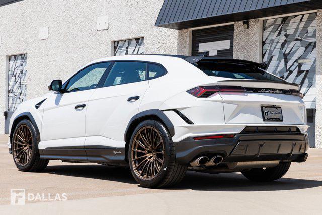 used 2023 Lamborghini Urus car, priced at $279,900