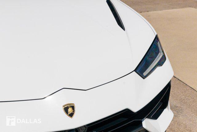 used 2023 Lamborghini Urus car, priced at $279,900