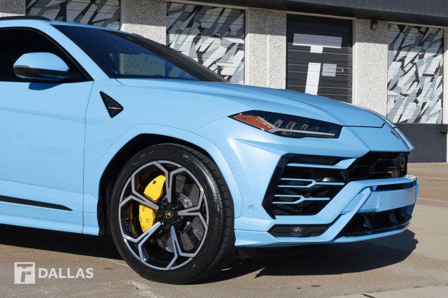 used 2022 Lamborghini Urus car, priced at $237,900