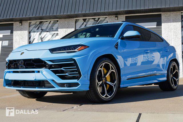 used 2022 Lamborghini Urus car, priced at $237,900