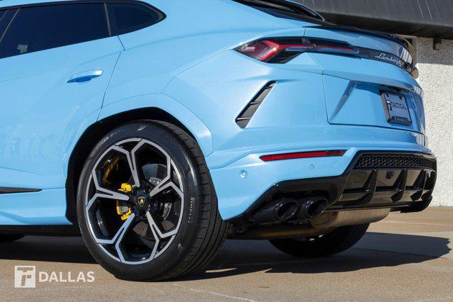 used 2022 Lamborghini Urus car, priced at $237,900