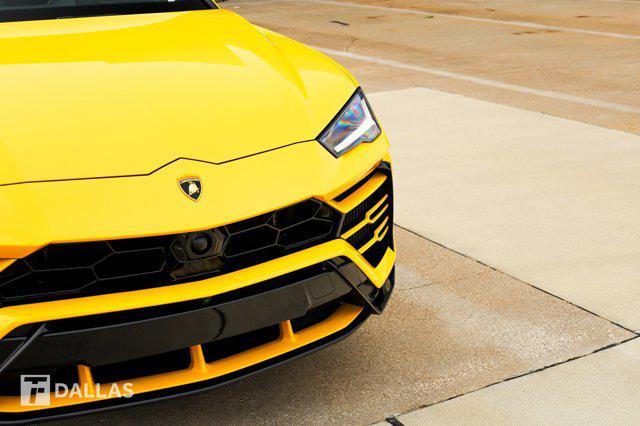 used 2019 Lamborghini Urus car, priced at $184,900