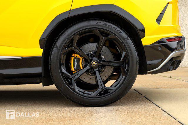 used 2019 Lamborghini Urus car, priced at $184,900